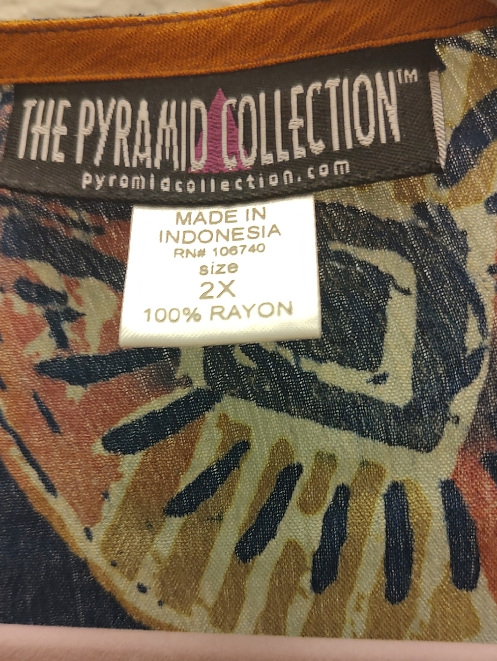 The Pyramid Collection Multicolor Floral-Print Kimono — Navy, Mustard & Coral - Picture 2 of 3